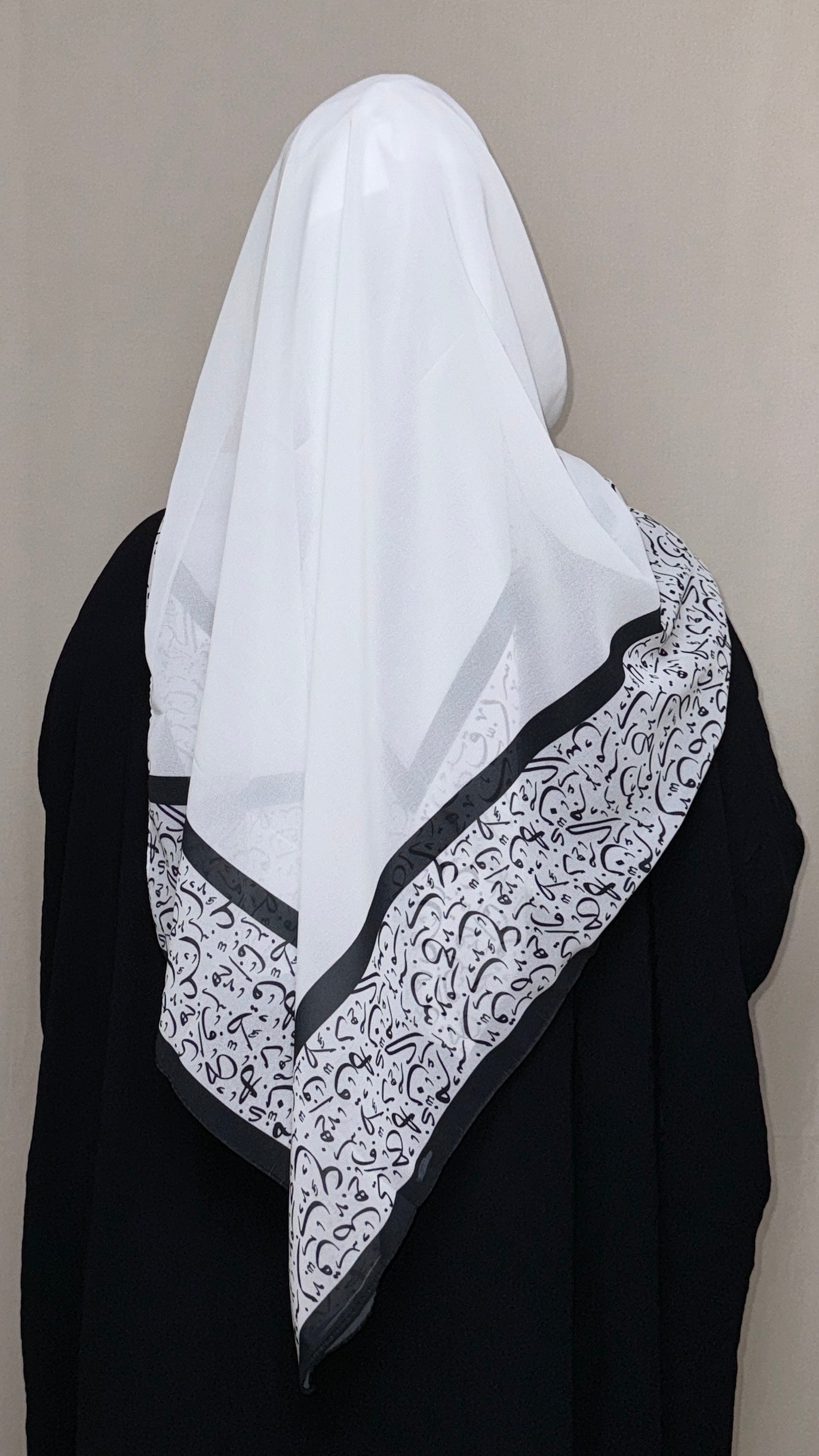 Arabic Lettered Corner Scarf - Black